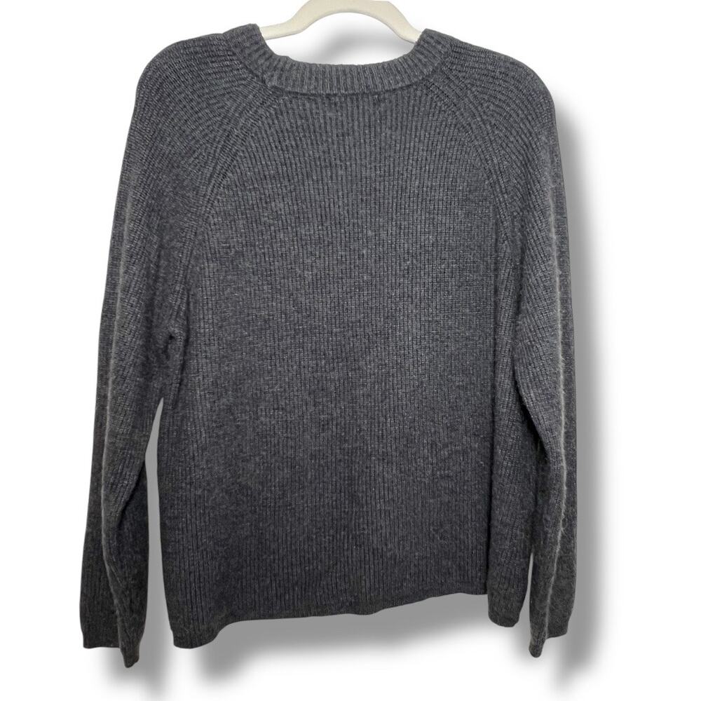 T Tahari Grey Ribbed Knit Sweater Size Extra Large - Picture 5 of 5